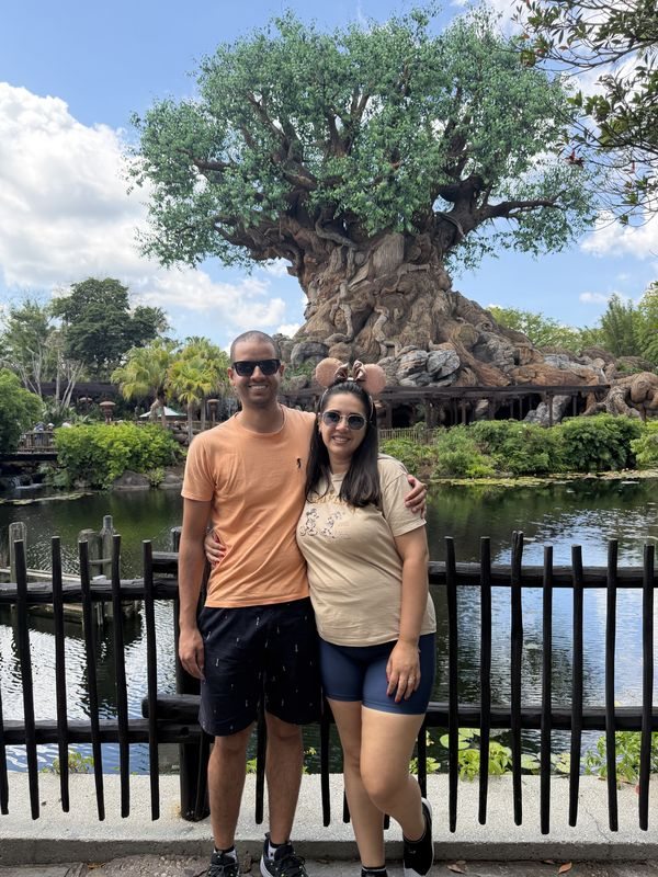 Fernando e Larissa no Animal Kingdom